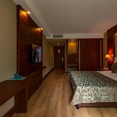 Rezort Samara Bodrum Ultra 5*